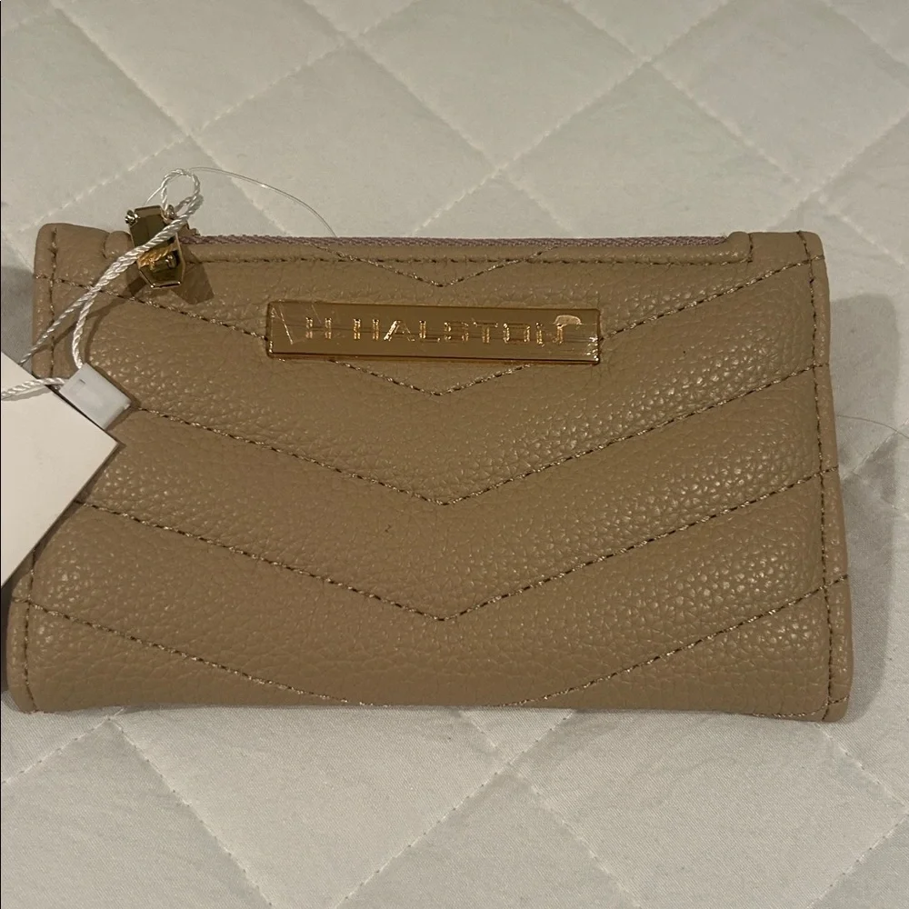 NWT H BY Halston Quilted Faux Leather Tan Wallet 6